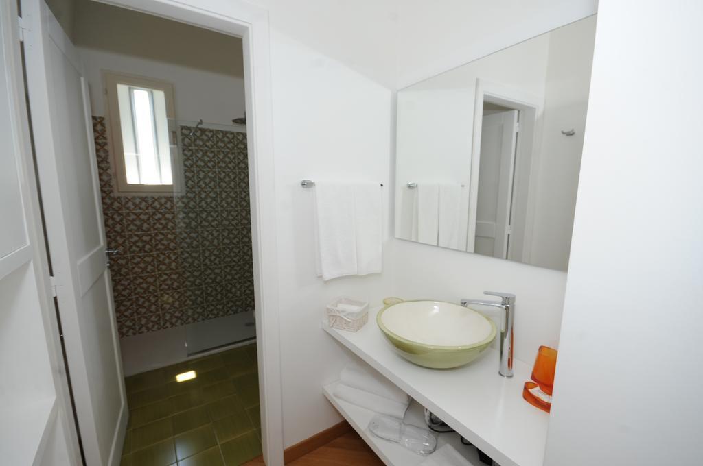 Maremaris B&B Trani Exteriör bild
